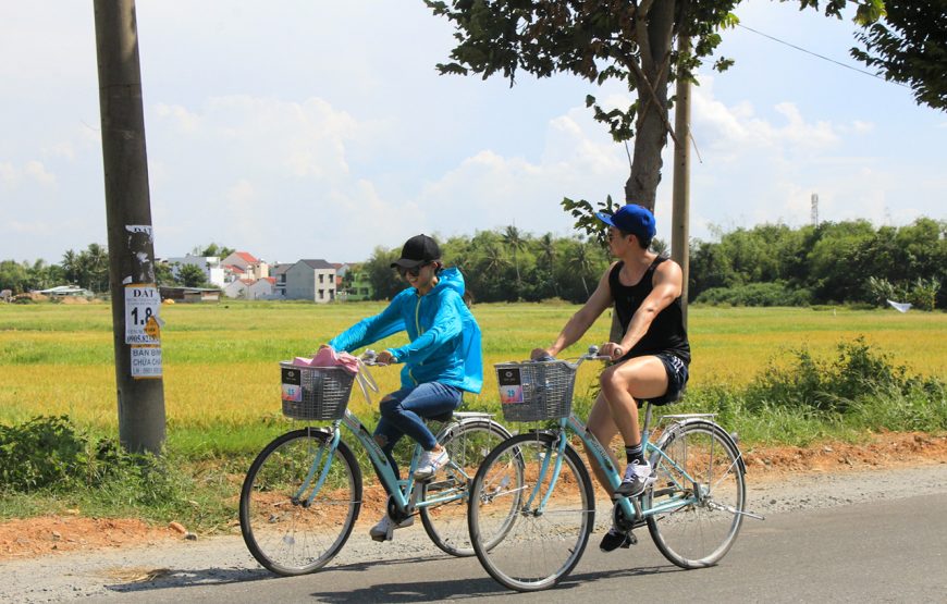 Private tour: Half-day Foodie Tour By Bicycle & Visit Tra Que Vegetable Village
