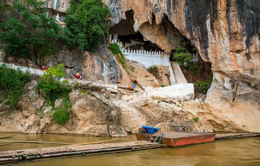 Private tour: 12 Days Laos & Vietnam