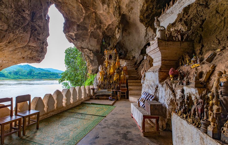 Private Tour: 6 Days Lively Laos