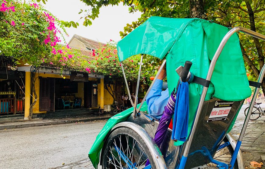 Half-day Hoi An Cyclo Tour In Vietnamese Traditional Ao Dai