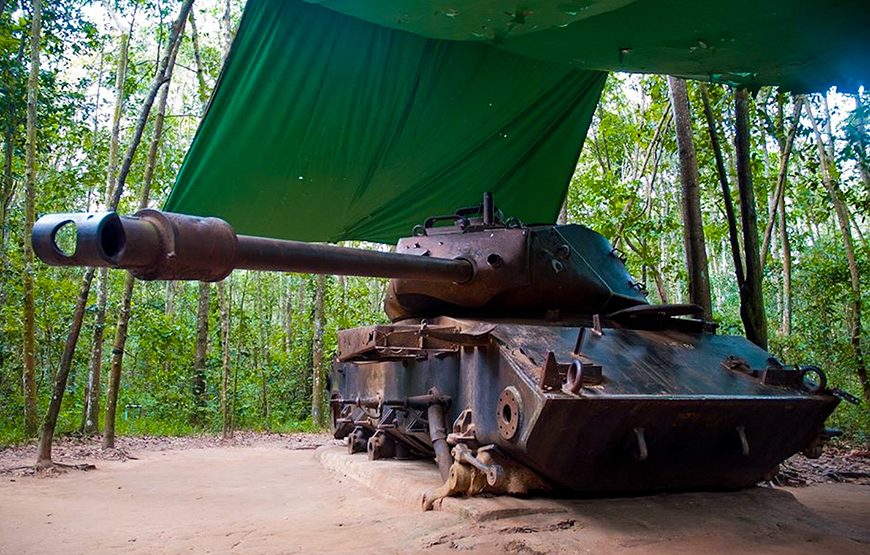 Full-day Cu Chi Tunnels & Ho Chi Minh City Historical Tour