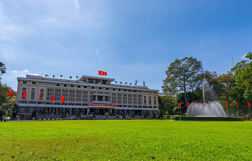 Full-day Cu Chi Tunnels & Ho Chi Minh City Historical Tour