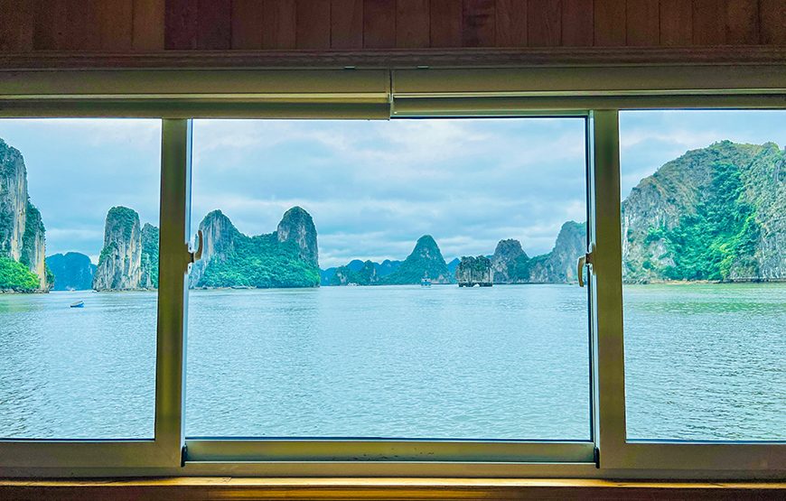 Private tour: Full-day Glamour Of Ha Long Bay From Ha Long Port