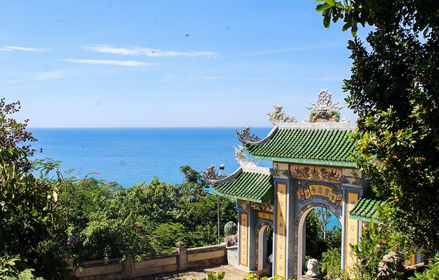 Private tour: Full-day Hai Van Pass & Lang Co Beach From Da Nang