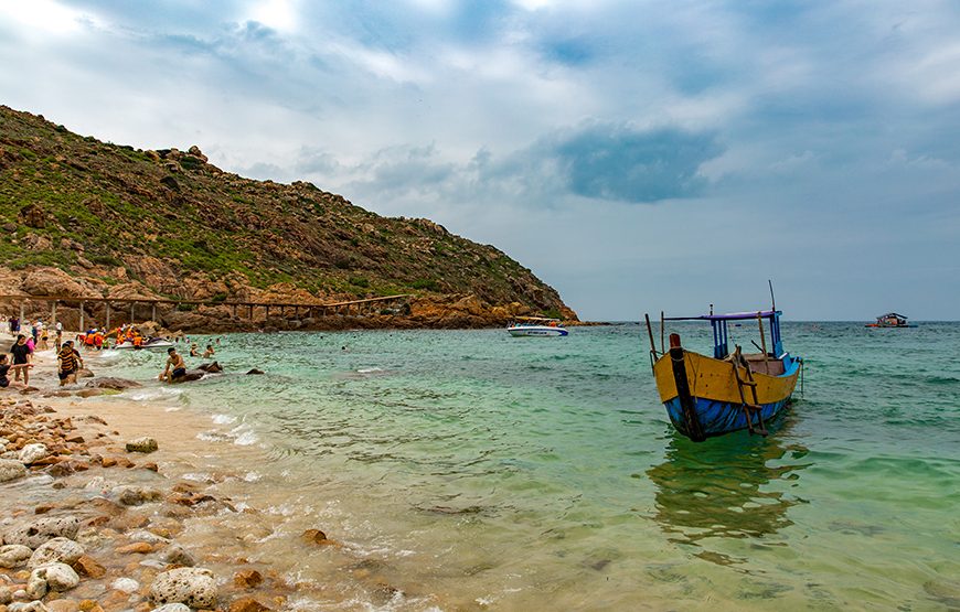 Private tour: Two-day Ly Son Island From Hoi An