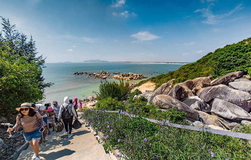 Private tour: Two-day Ly Son Island Tour From Da Nang