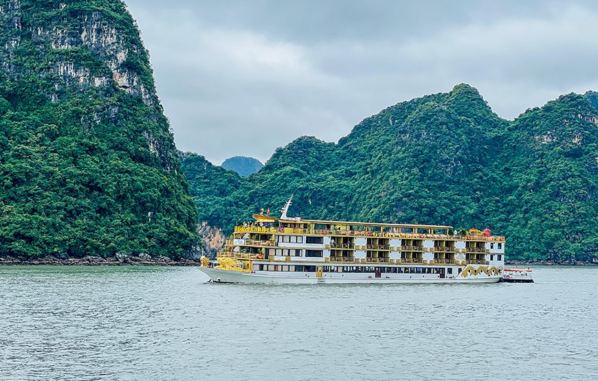 Private tour: Full-day Ha Long Bay Day From Ha Noi