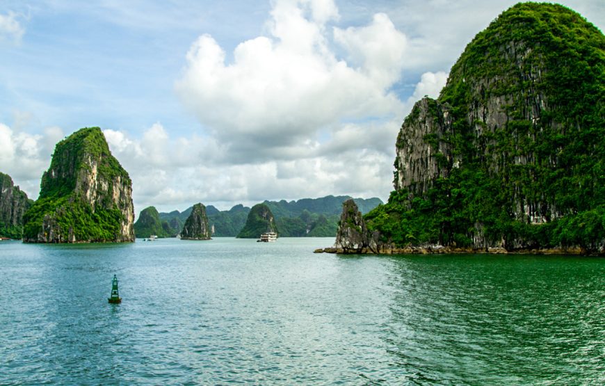 Private tour: Full-day Explore Cat Ba Island From Ha Long