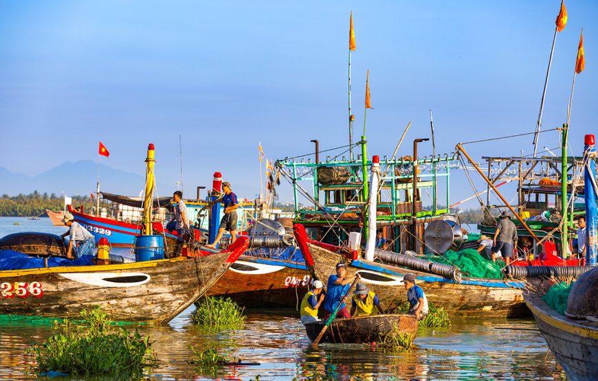 Half-day Fish Village & Famous Vietnam Sampan